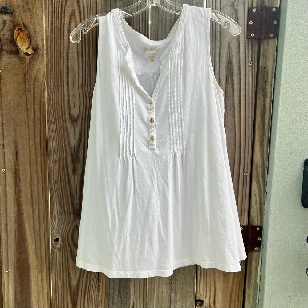 Lilly Pulitzer Classic White Pleated Blouse